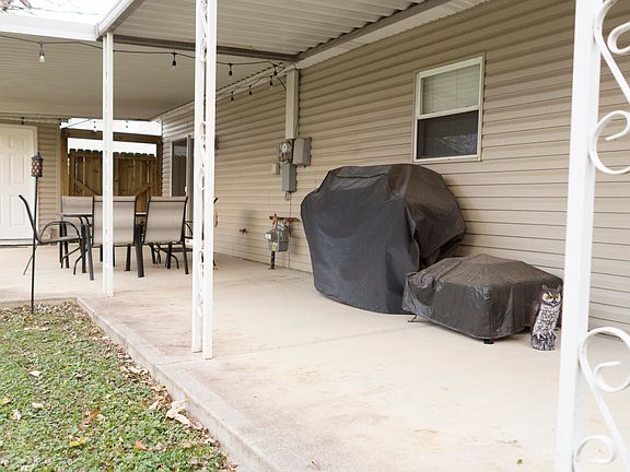 5th image of 805 Hedwick St