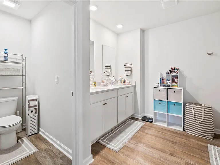 214 Ellie Way — Photo 24