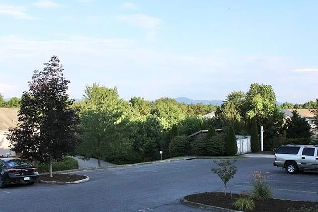 22 Ashley Ct — Photo 5