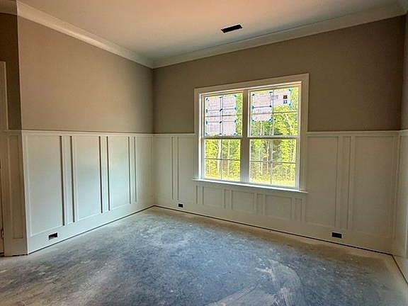 2nd image of 377 Enclave Dr
