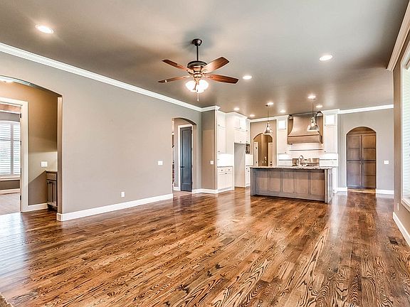 Open Entertaining / Kitchen