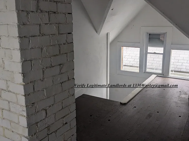1330 Worley Ave NW — Photo 15