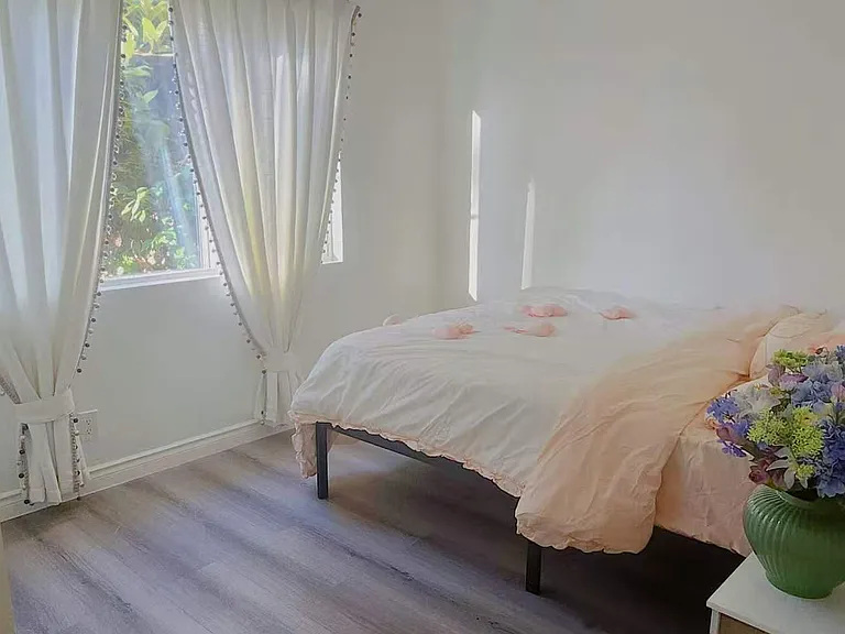 3112 Baldwin St — Photo 4