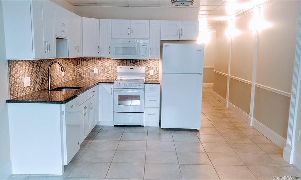 484 Main St Middletown CT Zillow