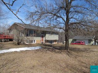 5831 Saint Louis River Rd, Hermantown, MN 55810