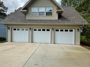 486 252nd Ave, Orleans, IA 51360