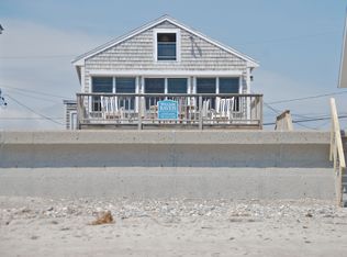 11 Ocean Rd S, Duxbury, MA 02332