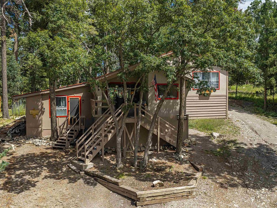 1st image of 1102 Geronimo St