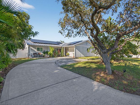 2nd image of 5095 SE Manatee Terrace