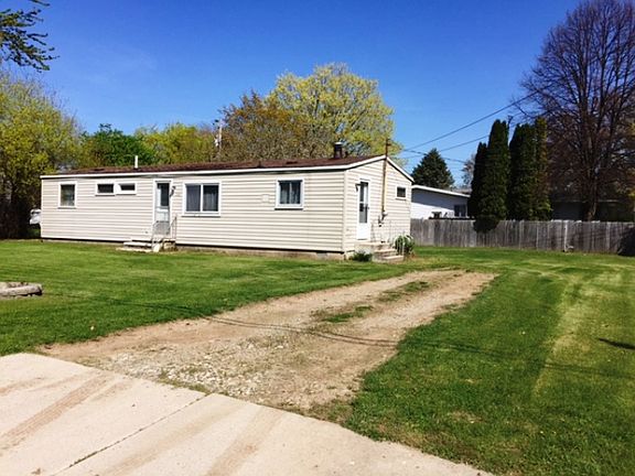 2nd image of 1109 Sunset Dr