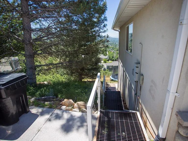 1364 Northridge Dr #1 — Photo 21