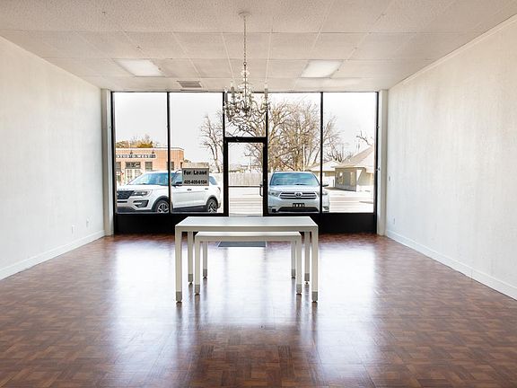 4th image of 6632 NW 36th St #1000
