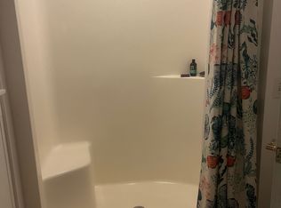 701 Quincy St APT B2, Hancock, MI 49930