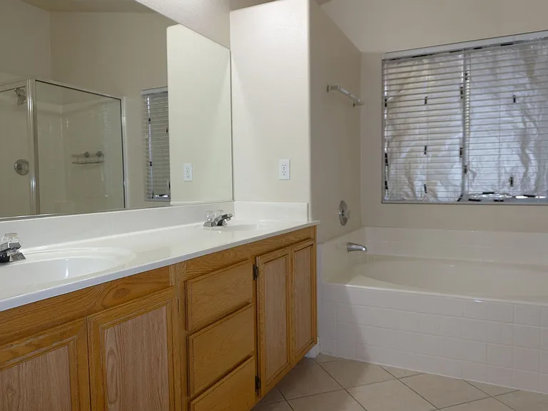 5258 Cedar Bridge Ct — Photo 13