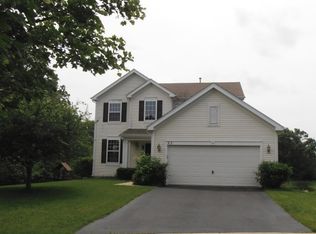 63 Timber Trails Ct, Gilberts, IL 60136