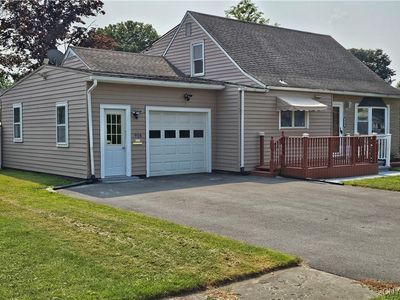 916 Armory Dr, Utica, NY, 13501
