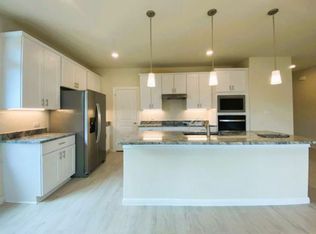 512 Hoot Owl Ln, Leander, TX 78641