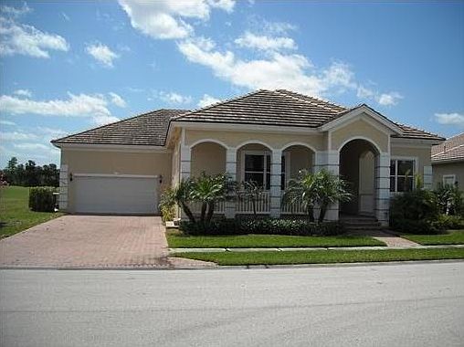 2nd image of 7561 S Village Sq