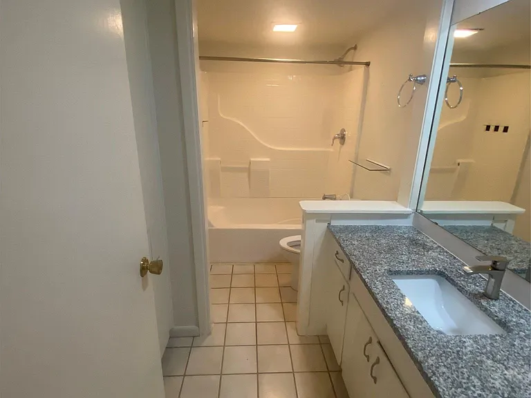 2208 Enfield Rd #10500 — Photo 7