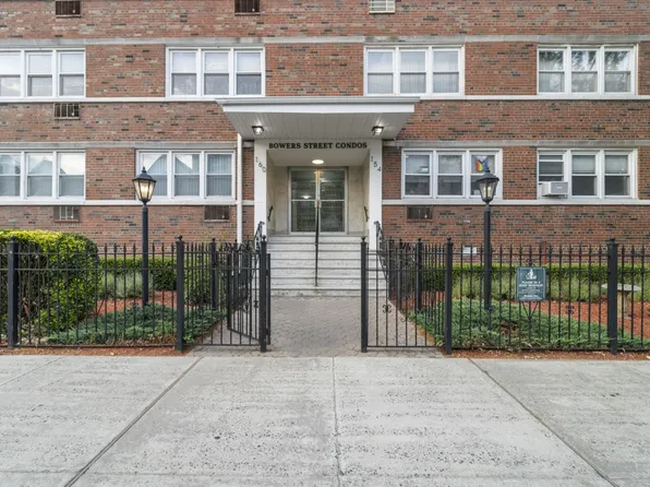 154 Bowers Street 2A image 1 of 13