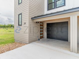 306 Avenue P #A, Marble Falls, TX 78654