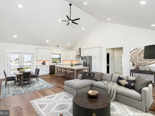 3651 Hanover Pike, Manchester, MD 21102