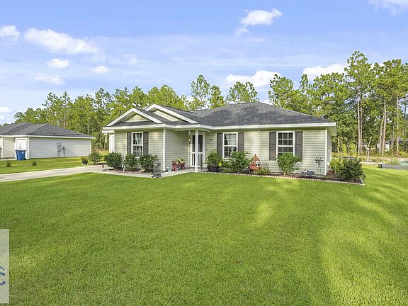 2nd image of 579 Church Cir