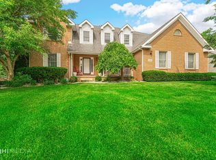 2405 Inverness Dr, Valparaiso, IN 46383