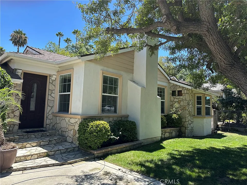 5322 Don Pio Dr