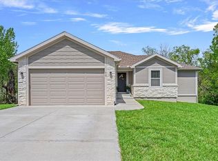 410 W 179th Ter, Belton, MO 64012