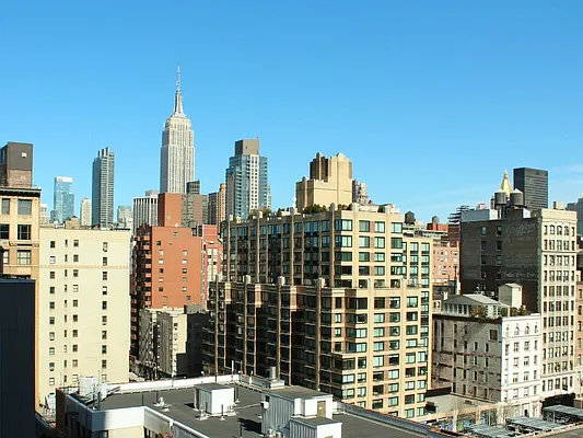 Rented by Sotheby's International Realty | media 17