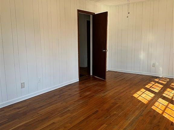 4th image of 187 Scott Lake Rd SW