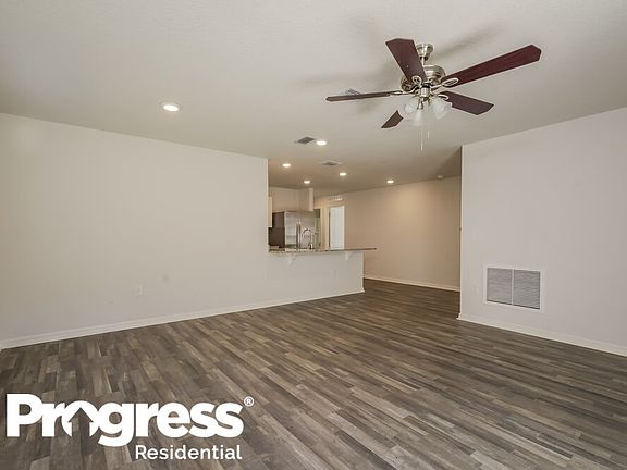 5th image of 426 Mallard Ln
