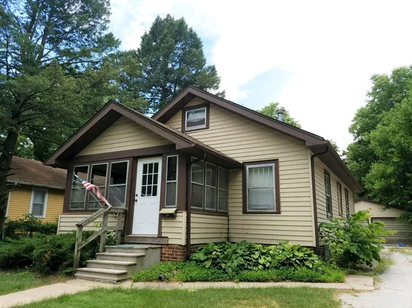 307 S Maple Ave, Ames, IA 50010