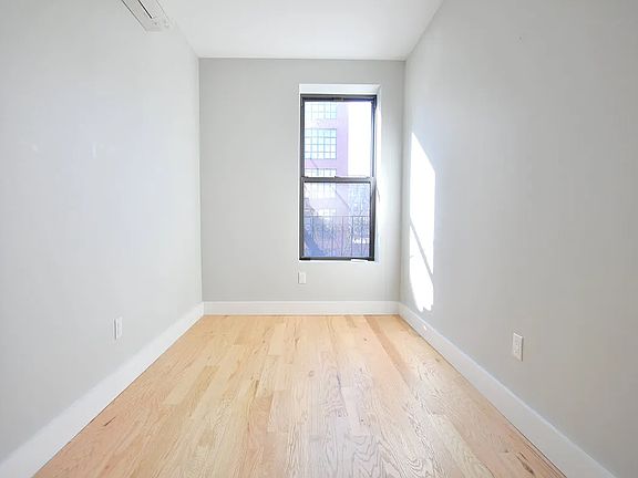 2nd image of 565 Saint Johns Pl #2L