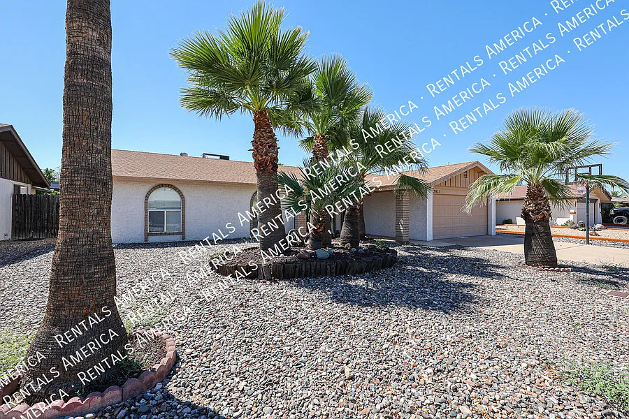 Building Photo - 2931 W Villa Maria Dr