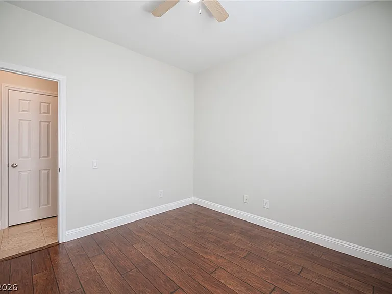 11225 Vintners Ln — Photo 35