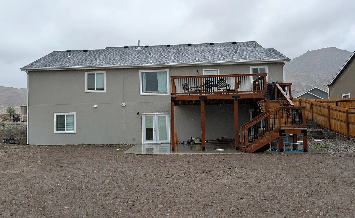 Building Photo - 363 N 460 E