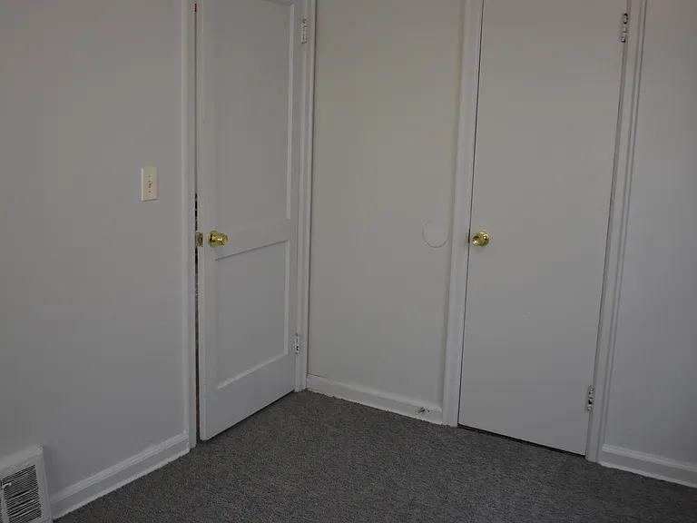 5705 Fontenelle Blvd — Photo 12