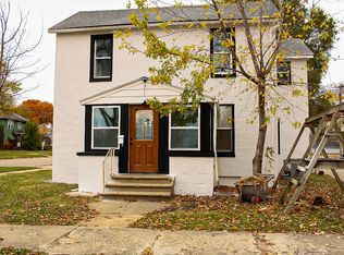 102 E Stanton St, Streator, IL 61364