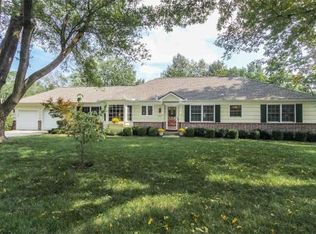 9641 Belinder Rd, Leawood, KS 66206