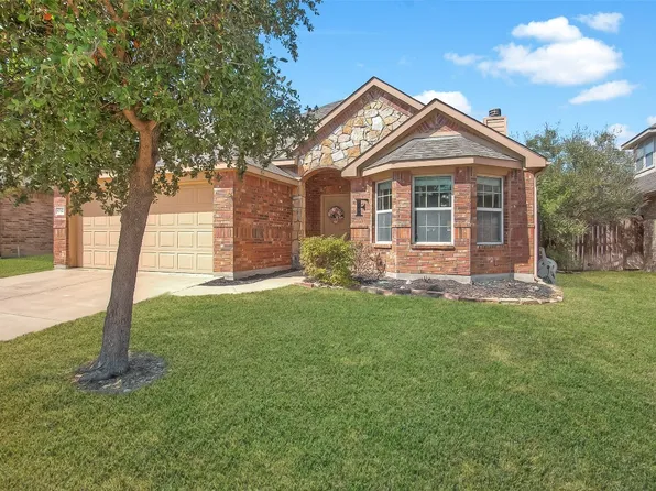 8712 Regal Royale Dr, Fort Worth, TX 76108