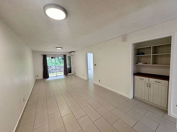 5th image of 98-615 Kilinoe St APT 6B1