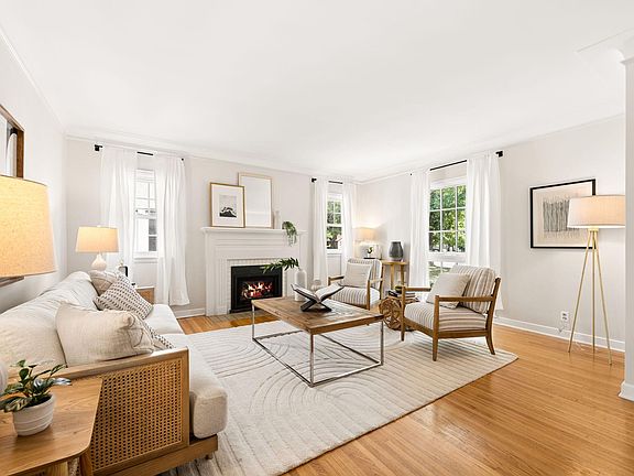 2nd image of 5104 W 40th St