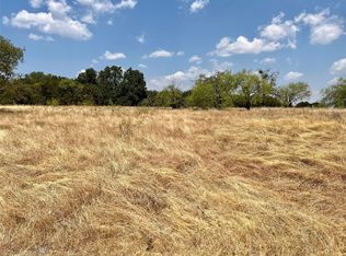 19134 White Bluff Dr, Whitney, TX 76692