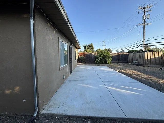27 Carnegie Dr — Photo 29
