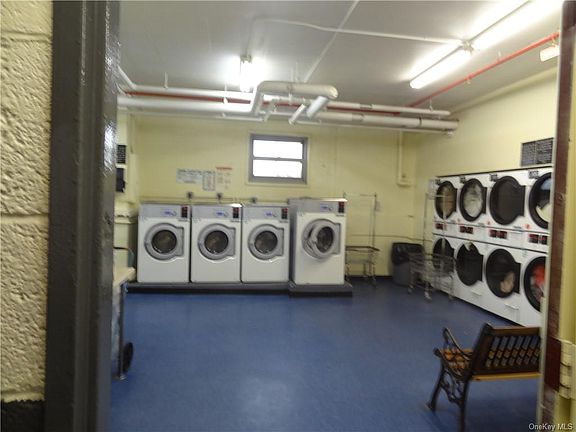 3rd image of 3410 De Reimer Ave APT 9G