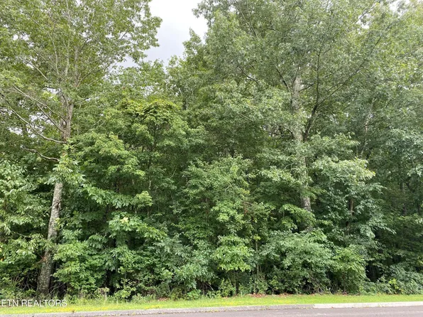 Autumn Trl, Crossville, TN 38572