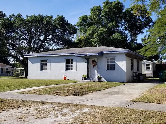 2nd image of 15330 NW 27th Pl