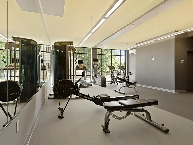 The Beverly Collection: Link 480 — Photo 12